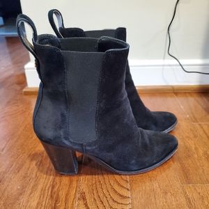 Burberry suede leather heeled chelsea boots‎